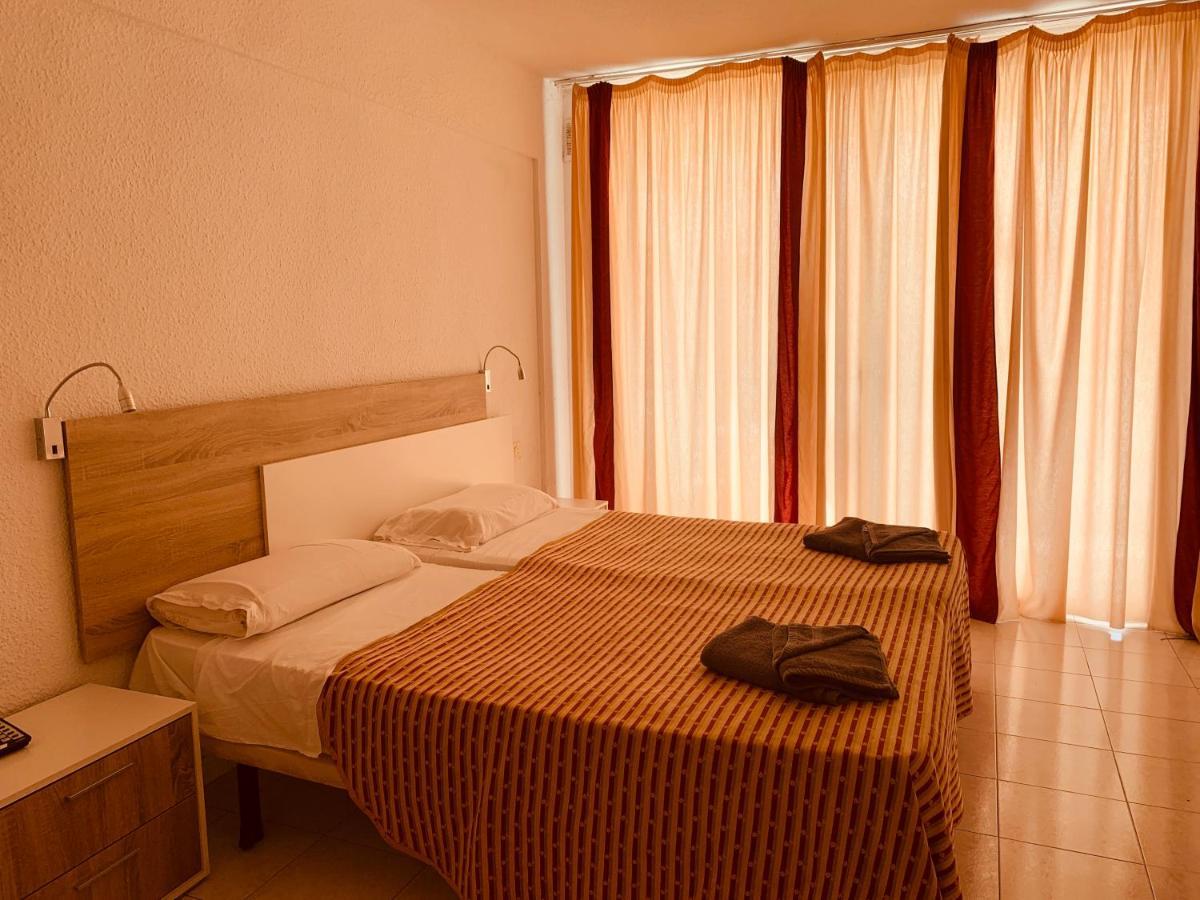 Pondemar Apartaments Vistas Playa Fanabe Luaran gambar