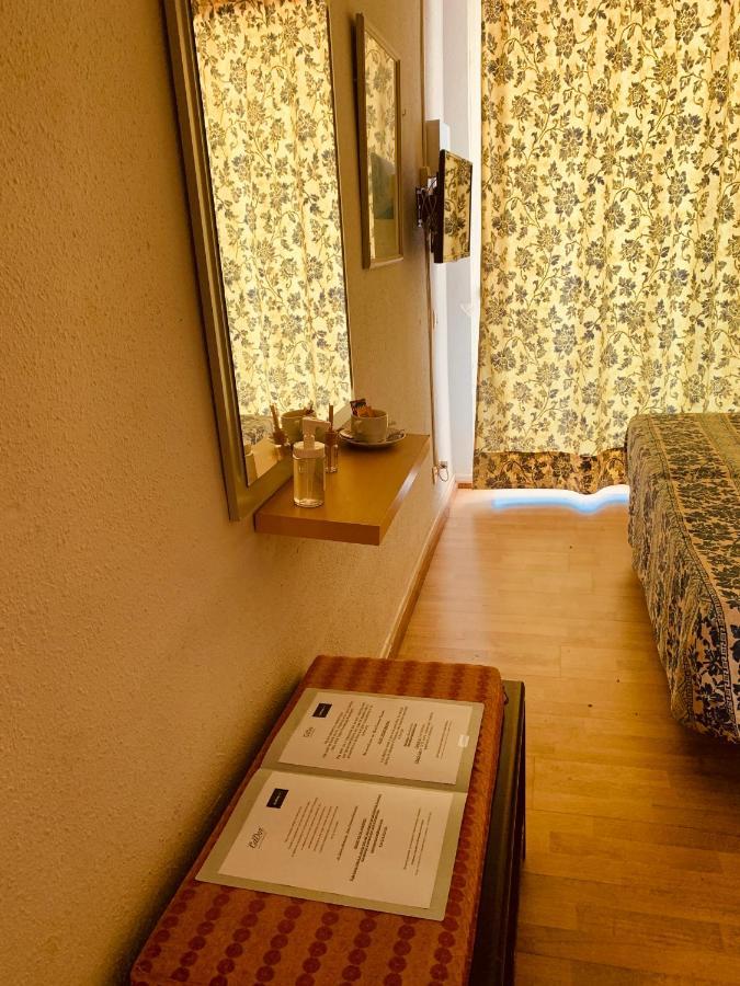 Pondemar Apartaments Vistas Playa Fanabe Luaran gambar