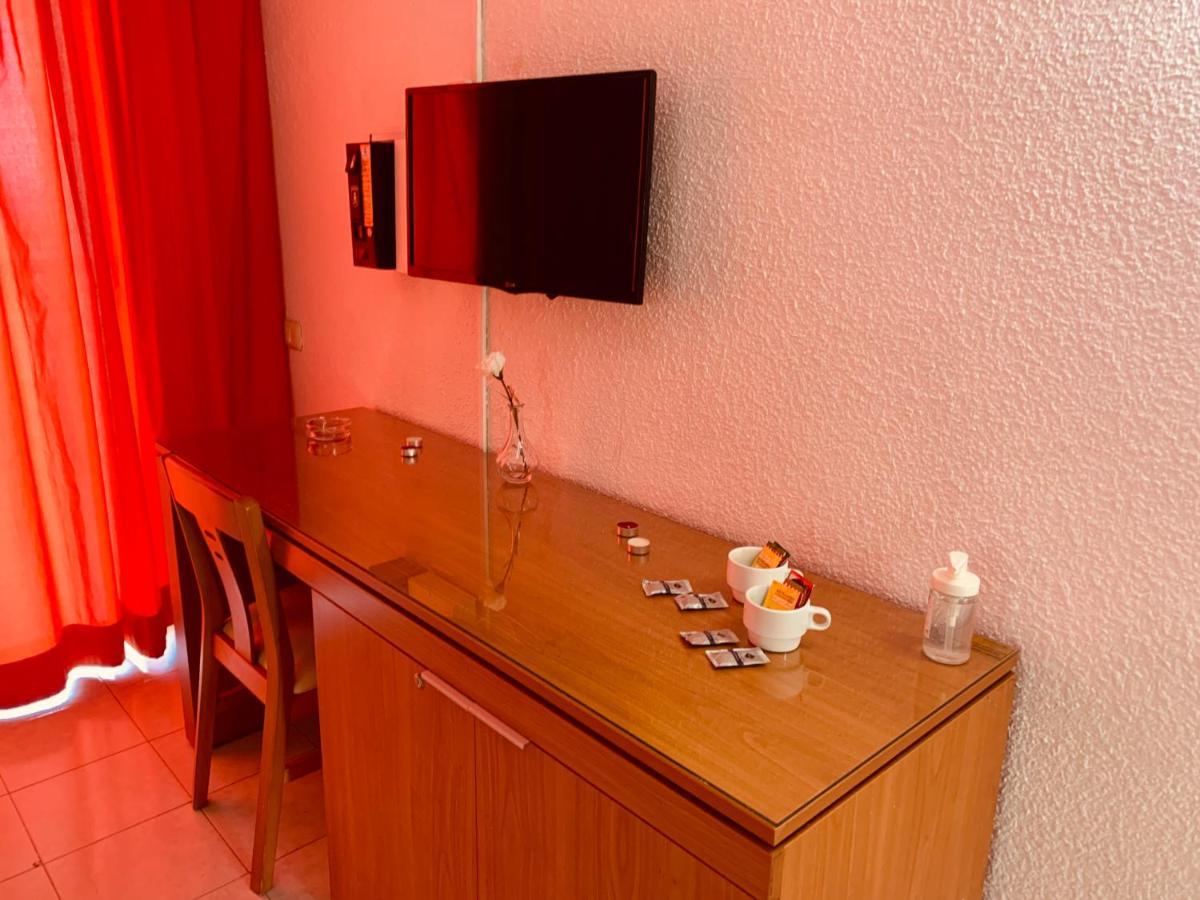 Pondemar Apartaments Vistas Playa Fanabe Luaran gambar